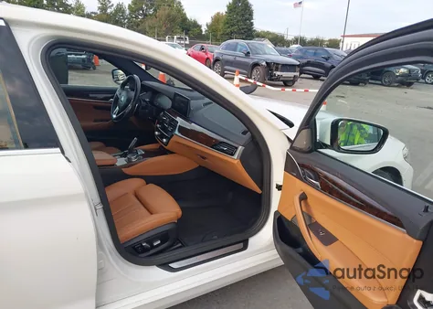 2020 BMW 530I из США, поврежденный, VIN WBAJR3C01LWW69450